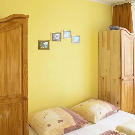 Kwatery Helena Mielno Pokoje Goscinne Room photo