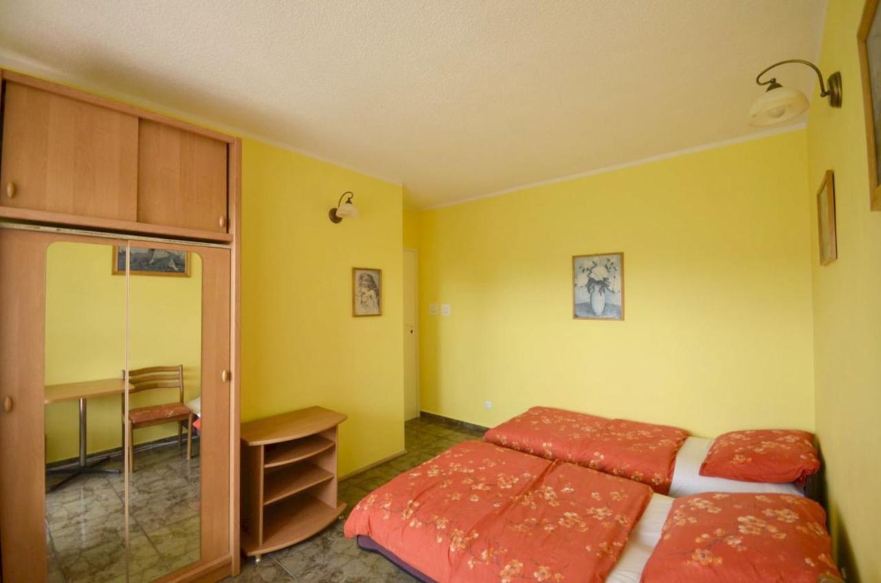 Homestay Helena Mielno Pokoje Goscinne *